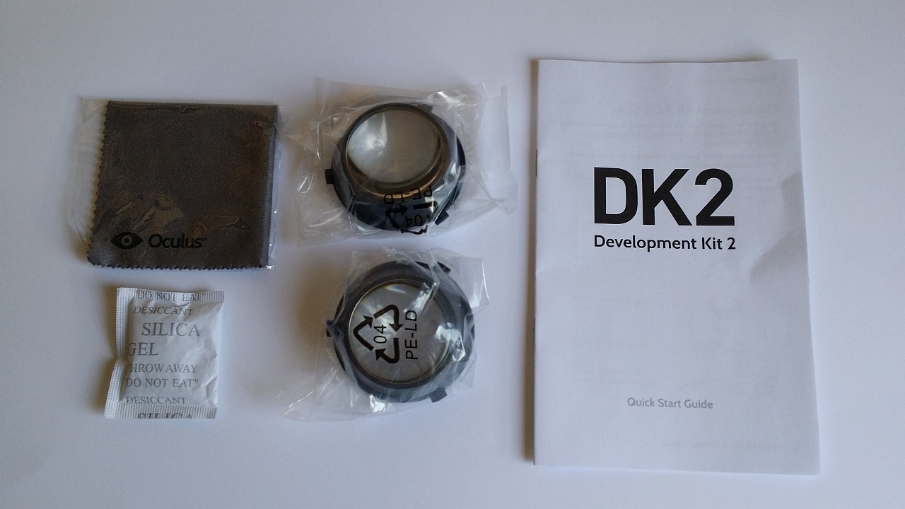 Gamuza, lentes y manual del DK2