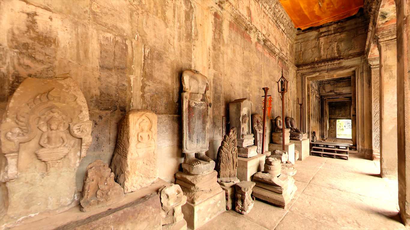 VR Angkor Wat Guided Tour - Cambodia