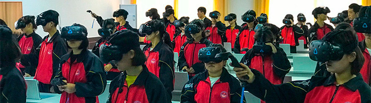 Un colegio de China abre una clase que cuenta con 50 visores Vive