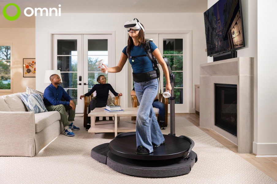 Plataforma andadora Omni One de Virtuix ya disponible para hogares
